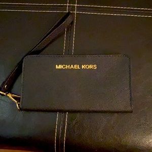 Michael Kors Cell Credit Card & License Holder